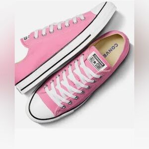 Pink Converse~Chuck Taylor All Stars ~NWT